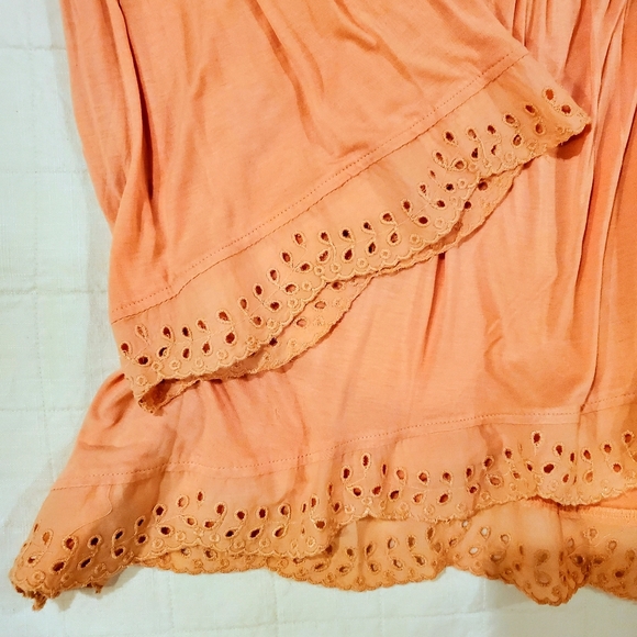 Free People Sea of Love Bell Sleeve Tunic Sz M NWT - Picture 3 of 11